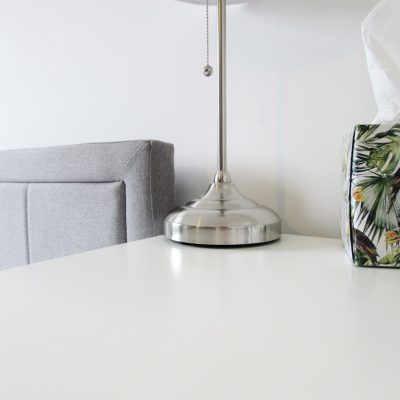 Photo bedroom table lamp